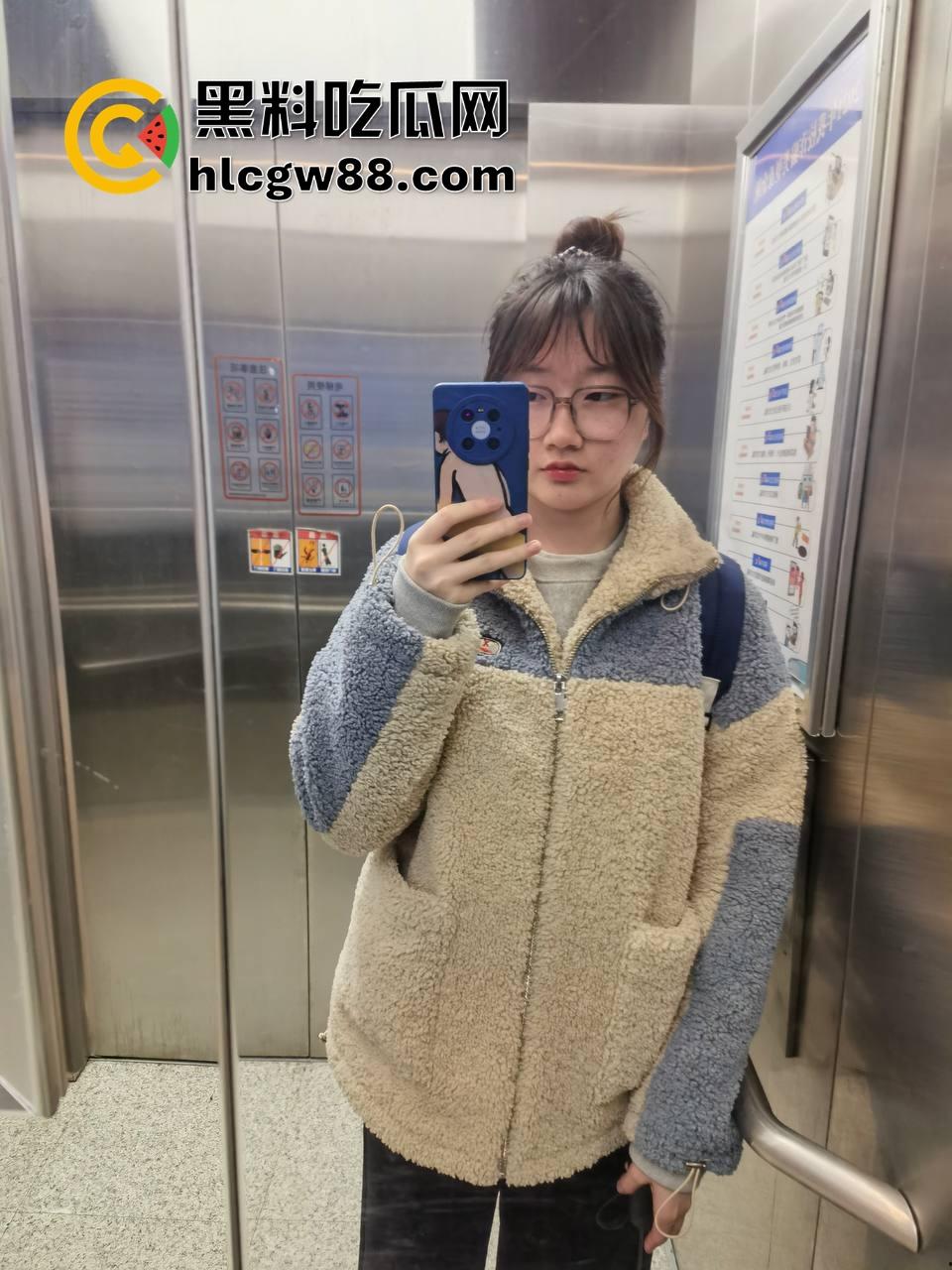 图书馆认识的学姐【宋怡】私下竟是骚浪母狗,背着男友开房放纵,被操到浪叫只求爽,不走心只走肾!-6