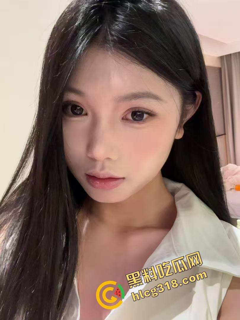 台妹无套内射口爆肛塞都会，牛奶袜一穿逼都骚出奶味，角色扮演玩到连自己是谁都忘了，天生就是被操的料！-4