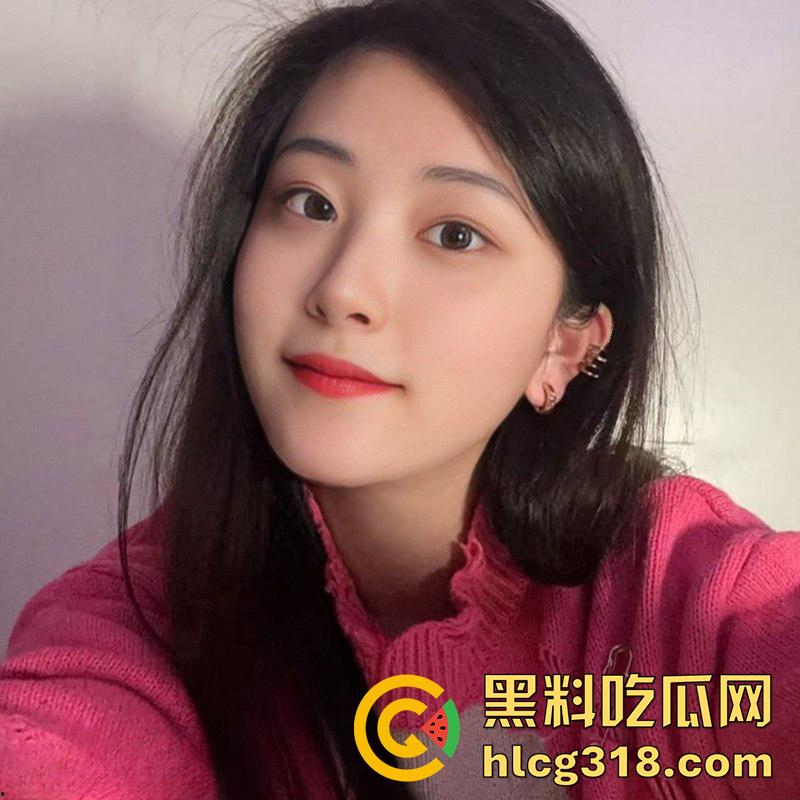 怀化中学语文老师【吕妍菲】，大奶肥臀身材顶级女神，下班化身狂野夜场尤物，热衷约炮娇喘不止！-2