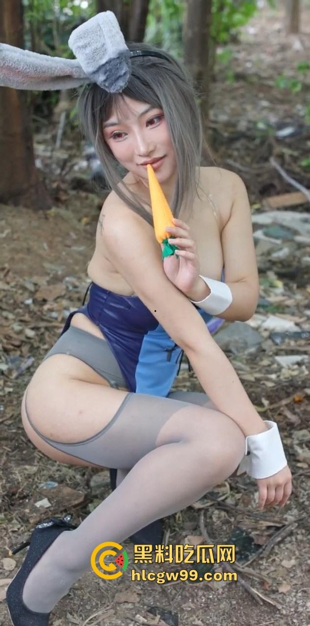 早知道摄影能白嫖COS骚货,老子当年一定刻苦学!摄影师拍着拍着就能操,怪不得个个玩命端相机!-5